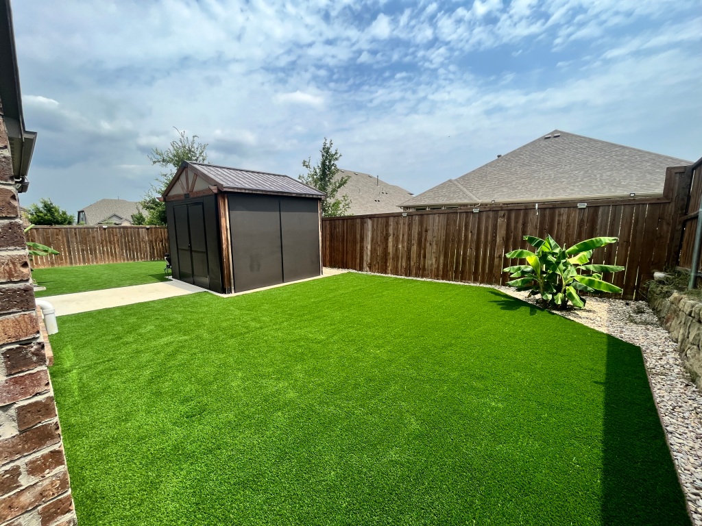 Cabrera-Landscapers-Synthetic-Grass-Dallas-Texas
